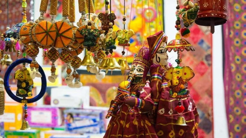 Jaipur Shopping: Jewelry, Fabrics, Rugs & Block Printing - Hands-on block printing: the craft moment that makes souvenirs feel real