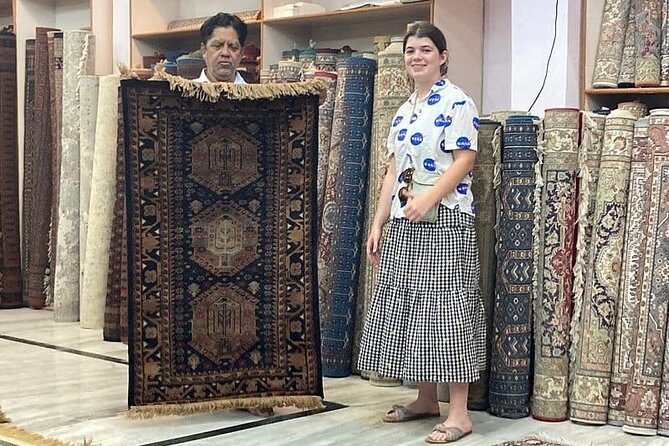 Jaipur Shopping Tour - Who should book this Jaipur shopping tour