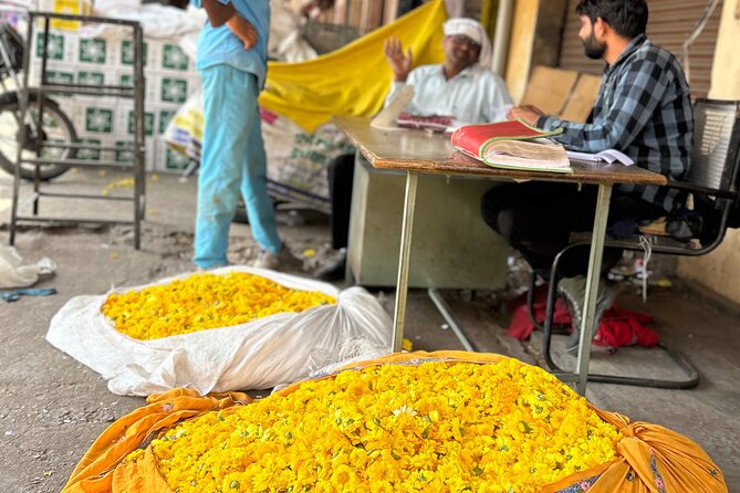 Jaipur: Shopping Tour with Blue Poetry & Printing Workshop & Rugs - Block Printing in Sanganer or Bagru: Where the Real Learning Happens
