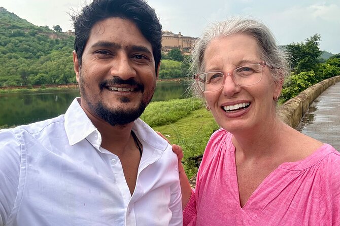 Jaipur: Shopping Tour with Blue Poetry & Printing Workshop & Rugs - Pickup, Comfort, and the Pace of the Day