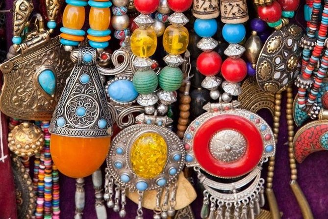 Jaipur Shopping Tour - Entering the shop circuit: what each stop feels like