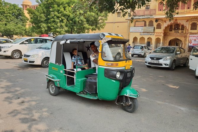 Jaipur Sightseeing by Tuk-Tuk - Jantar Mantar: when astronomy feels physical