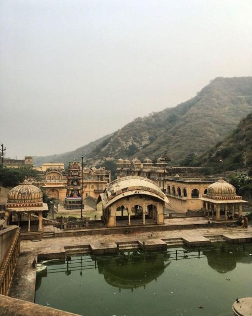 Jaipur sightseeing tour with monkey temple (Galta ji temple) - Jal Mahal on Man Sagar Lake: the photo stop that tricks you
