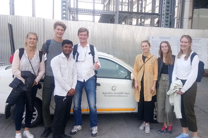 Jaipur Sightseeing Tour with Private Car and Driver - Why a private A/C car beats Jaipur taxi math