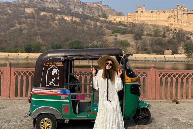 Jaipur Sightseeing Tuk-Tuk Tour - Pickup, ride comfort, and what to expect in the car