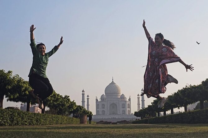 Jaipur to Agra Day Tour Including Taj Mahal and Fatehpur Sikri - Time, crowds, and weather planning for a long day