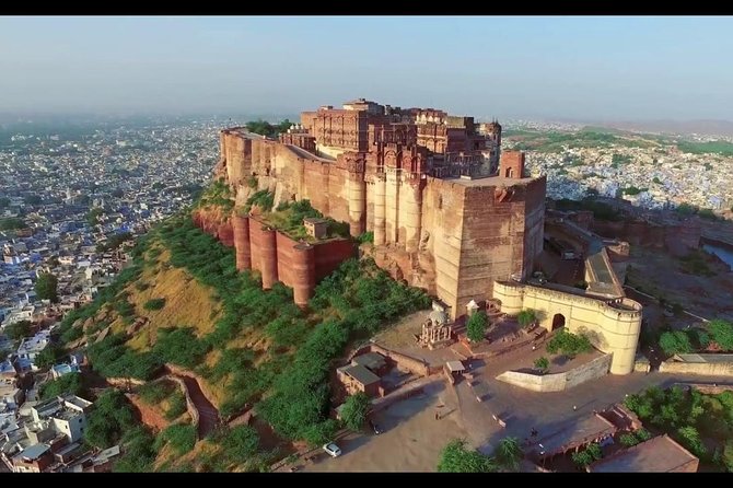 Jaipur to Jodhpur private transfer - Stops, communication, and driver support on the road