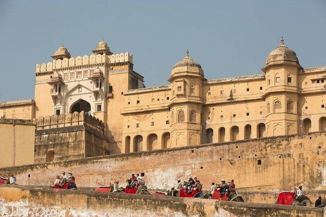 Jaipur Tour with Jaigarh Fort and Nahargarh Sunset - Jantar Mantar: The Astronomy Stop That Moves Fast