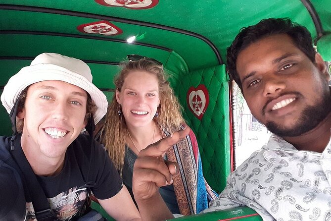 Jaipur Tuk-Tuk Sightseeing Tour - Stop 5: Amer and the Amber Fort area, with time and a free entry listing