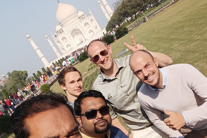 Luxury Same Day Taj Mahal tour From Delhi - All Inclusive - Marble inlay art and craft culture on the return to Delhi
