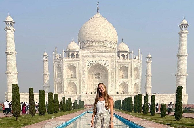 Luxury Same Day Taj Mahal tour From Delhi - All Inclusive - Price and logistics: what you truly get for $210