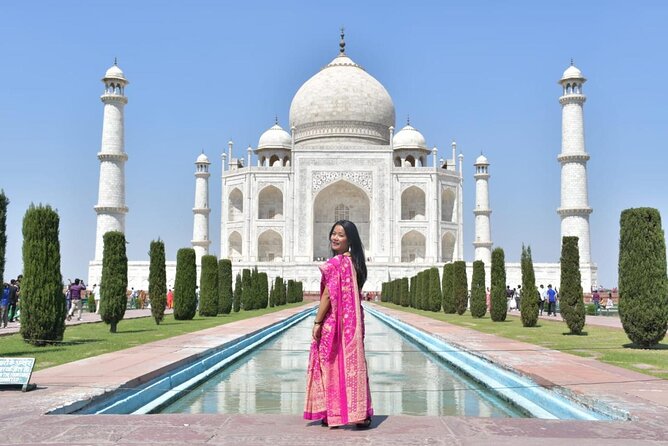 Luxury Same Day Taj Mahal tour From Delhi - All Inclusive - Entering the Taj Mahal area without wasting time