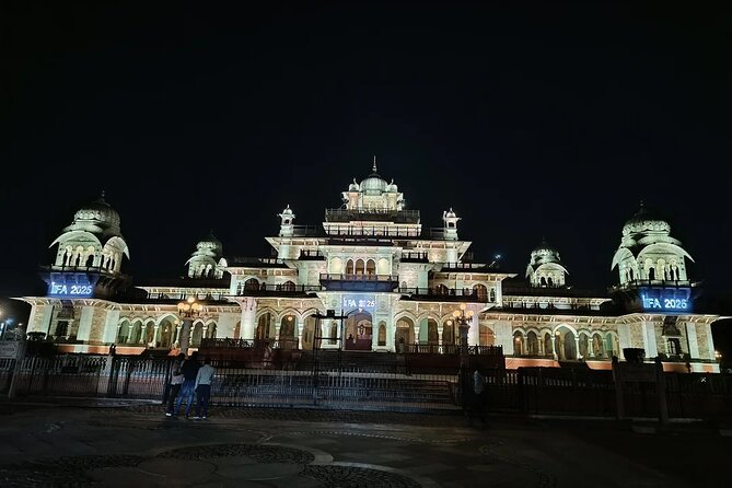 Magical Jaipur Night Tour Including Patrika Gate - Raj Mandir Cinema outside: iconic face, quick viewing