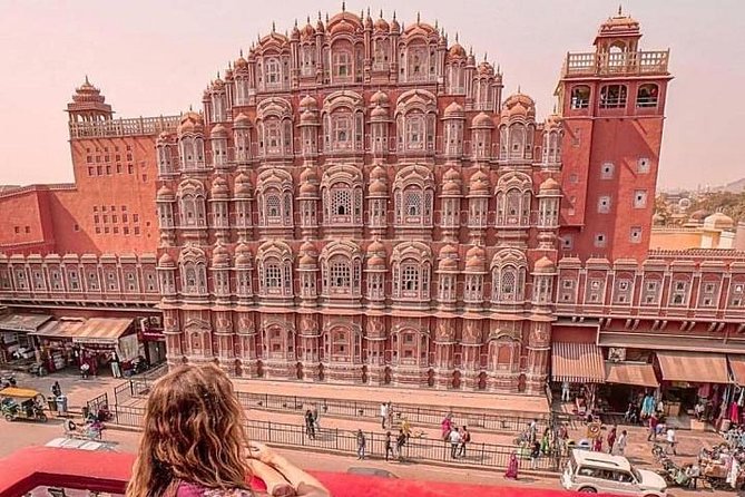 Majestic Jaipur Full-Day Private Guided Tour - Amer Fort area: forts, a stepwell, and a temple in the same zone