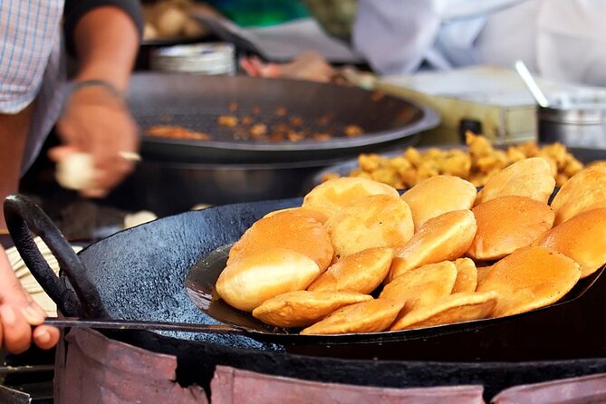 Pink City Plates: Food Walk Through Jaipur’s unique Eateries - Narrow Lanes, Architecture Talk, and the First Wave of Snacks