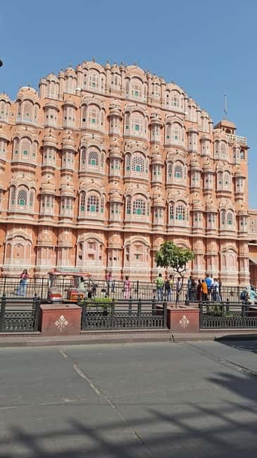 Pink City Walking Tour With Us ( A Haritage Walk in Jaipur) - Why This 3-Hour Pink City Walk Makes Sense