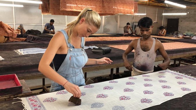 Print your own fabric - Your turn: designing and printing your scarf