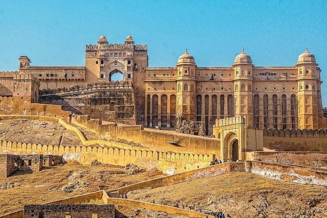 Private Cab for Full day Sightseeing in Jaipur - City Palace of Jaipur: Rajput and Mughal in One Complex