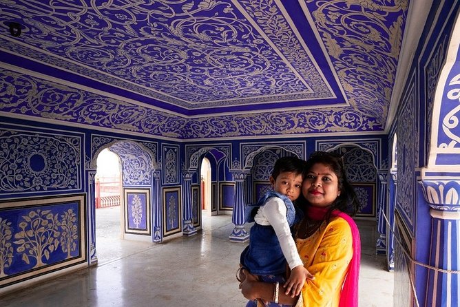 Private day tour of Jaipur with Driver and Guide - Stop 2: Amber Fort, your main event with UNESCO context