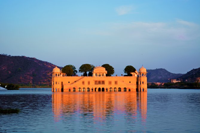 Private day tour of Jaipur with Driver and Guide - The rhythm of an 8-hour Jaipur day (and why it works)