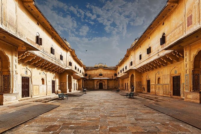 Private: Full Day Guided Jaipur City Tour - Amber Palace: the longest stop, and the one to savor
