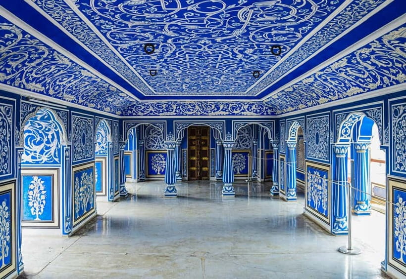 Private Full-Day Jaipur Guided Tour with Monkey Temple - Price and logistics, what the $13 per person really buys