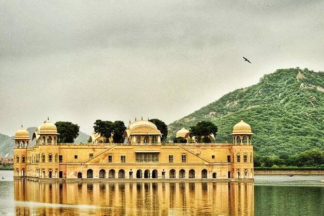 Private Full Day Jaipur History and Heritage Tour - Jal Mahal photo stop and why the schedule shifts toward the old city