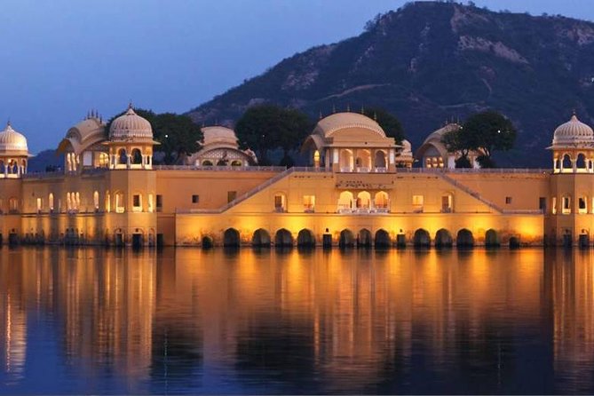 Private Guided Cultural Day Tour of Jaipur - City Palace Jaipur: more time, more payoff
