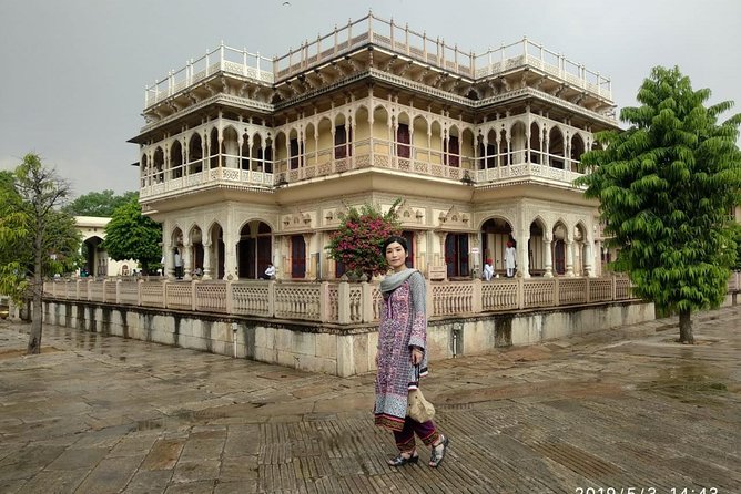 Private Jaipur Full One Day Tour In Pink City With Guide - How the 9 to 10 hour schedule actually feels