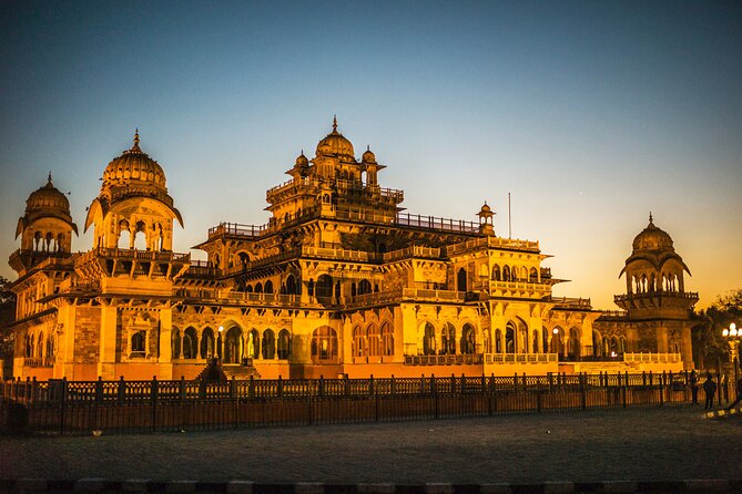 Private Jaipur Night Tour with Nahargarh Sunset Views - Hawa Mahal After Dark: Outside Views That Still Deliver