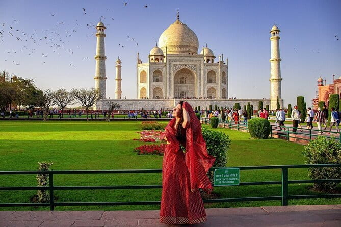 Private Jaipur Sightseeing Tour with Car and Guide - Panna Meena ka Kund and Amer: the day shifts from royalty to craft and daily life