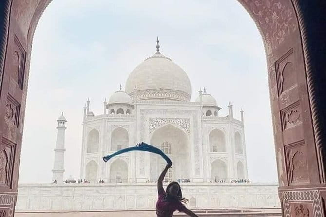Private Overnight Jaipur City Tour from Delhi - Day 2: City Palace, Jantar Mantar, and the Pink City icons