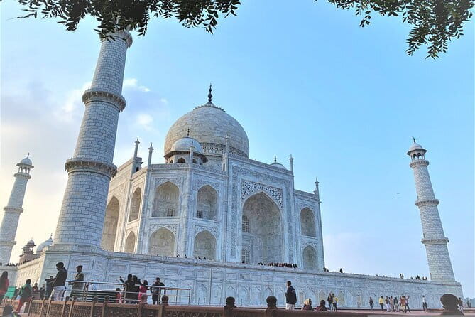 Private Taj Mahal And Monuments Tour From Jaipur By Car - Private A/C Car Pickup in Jaipur: The Comfort Payoff