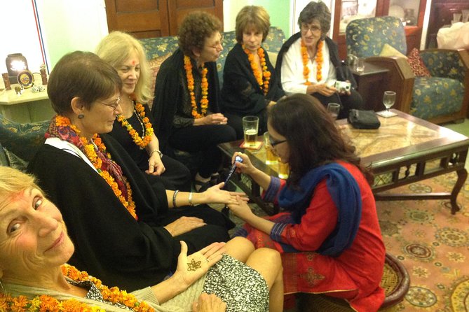 Rajputana Family : Cooking & Lunch or Dinner - Setting and pacing: an atmospheric haveli feel, not a rushed classroom
