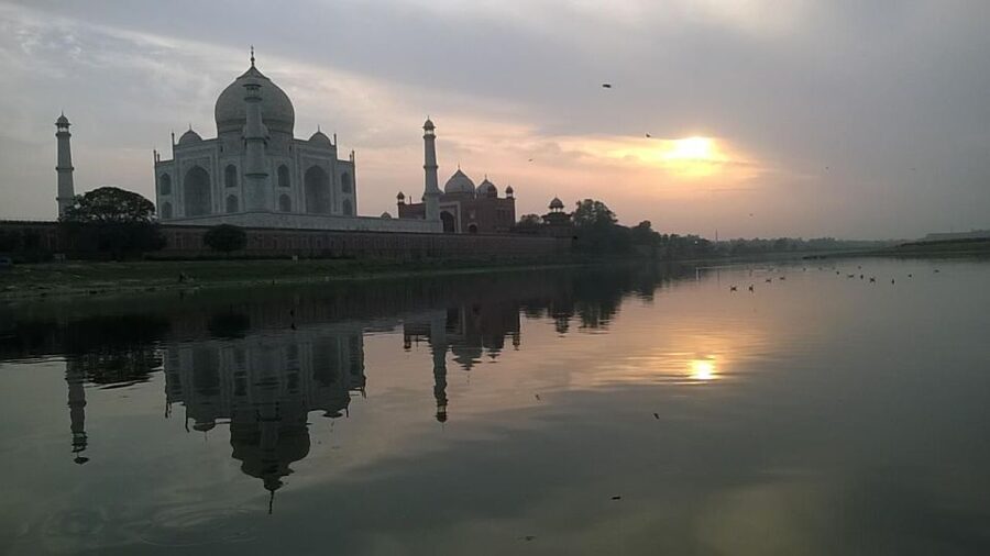 Same Day Incredible Taj Mahal Tour From Jaipur By Car - Key highlights at a glance