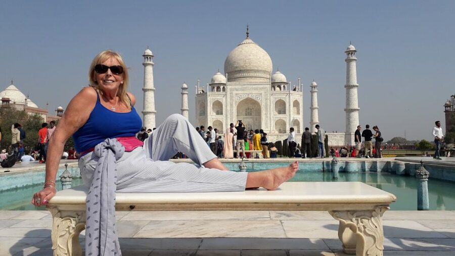 Same Day Incredible Taj Mahal Tour From Jaipur By Car - Taj Mahal in real time: what the guide helps you see
