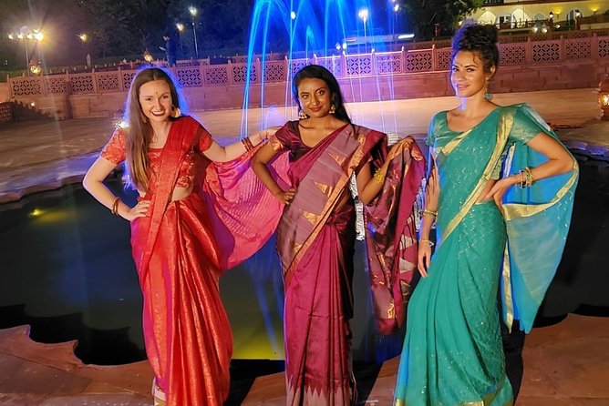 Saree Draping - Timeless elegance of traditional Indian Saree - What You Really Get: A Full Saree Set Plus Photos