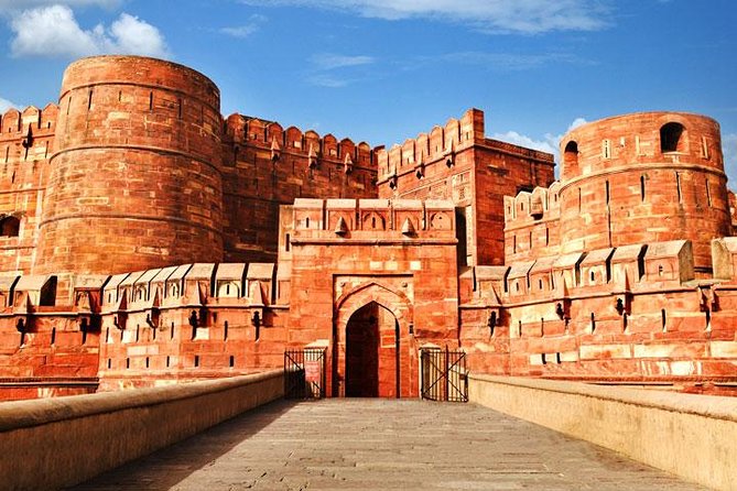 Taj Mahal at Sunrise and Agra Day Tour from Jaipur - Agra Fort: the other UNESCO site that gives you context