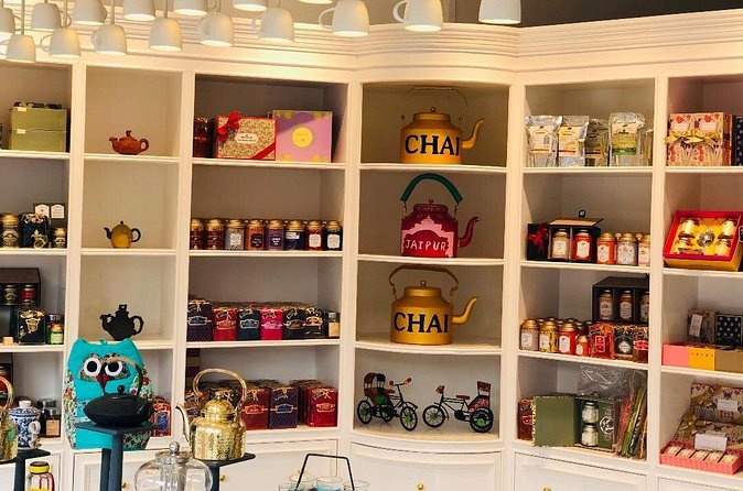 Tea Tasting Session at India's oldest tea boutique : Sancha Tea Boutique - The Store After the Tasting: Shopping With Real Purpose