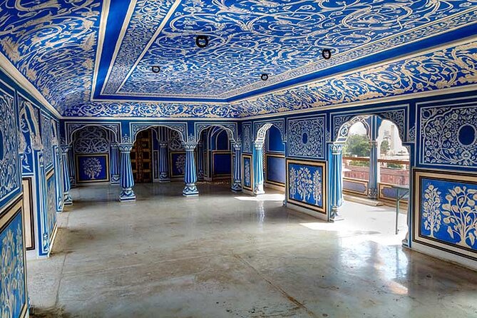 Ultimate Jaipur Tuk Tuk Tour with Pickup - Amer Town and Panna Meena ka Kund: Fort Views and Stepwell Calm