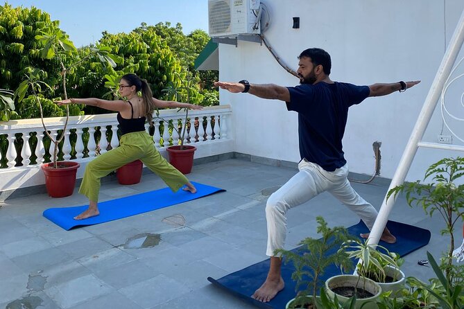 Yoga in Jaipur with Amit (Yogi on Travel) - Yoga While Travelling in Jaipur, what you are really signing up for